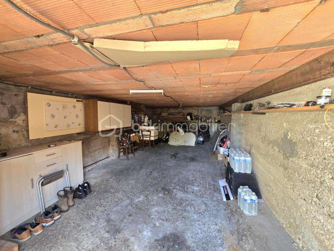 Appartement à PUY-GUILLAUME