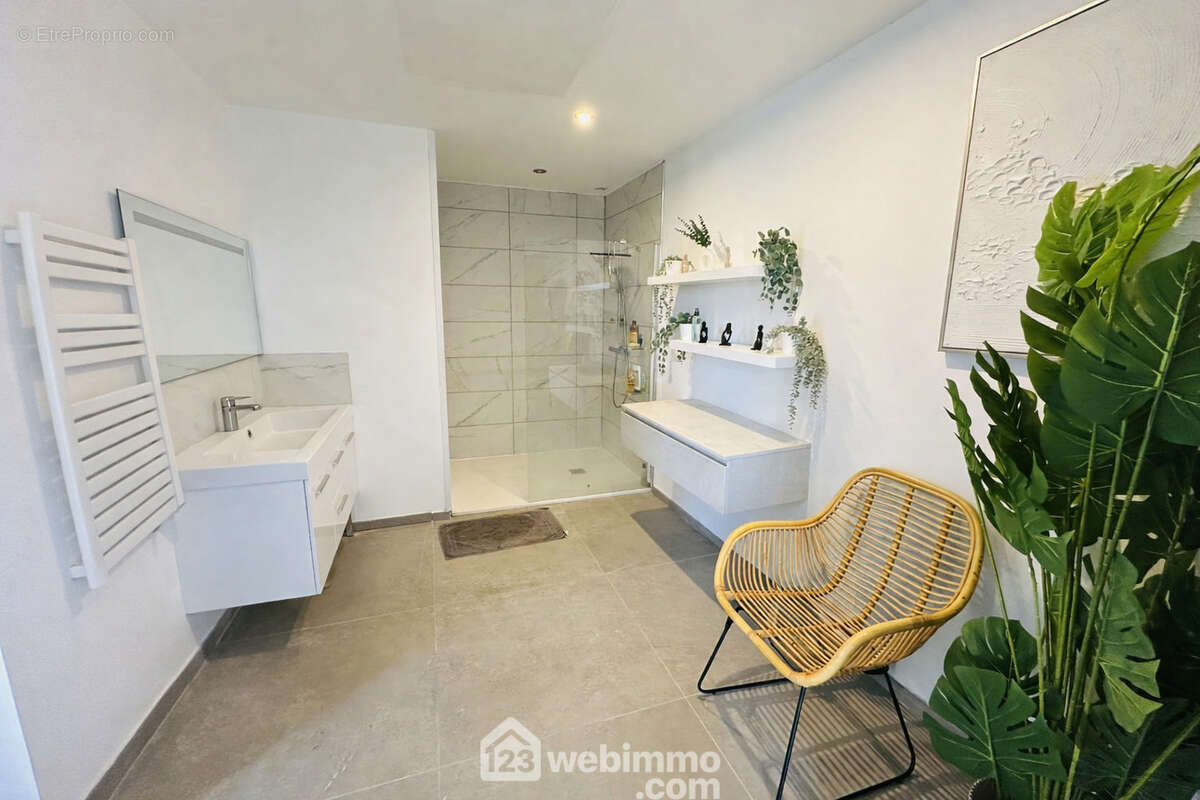 Maison 235 m² à Mauguio  - photo 17