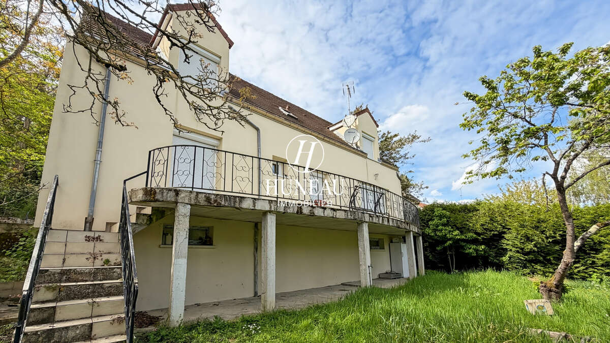 Maison à CORBEIL-ESSONNES