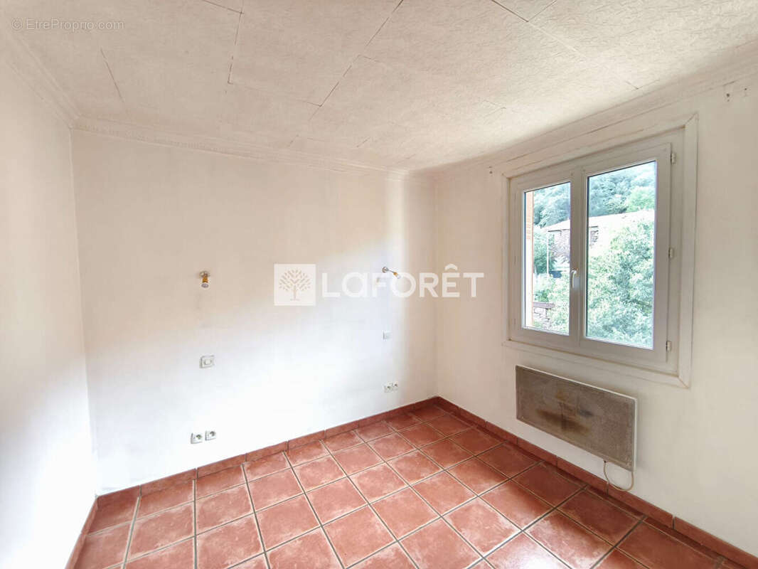 Appartement à ARLES-SUR-TECH
