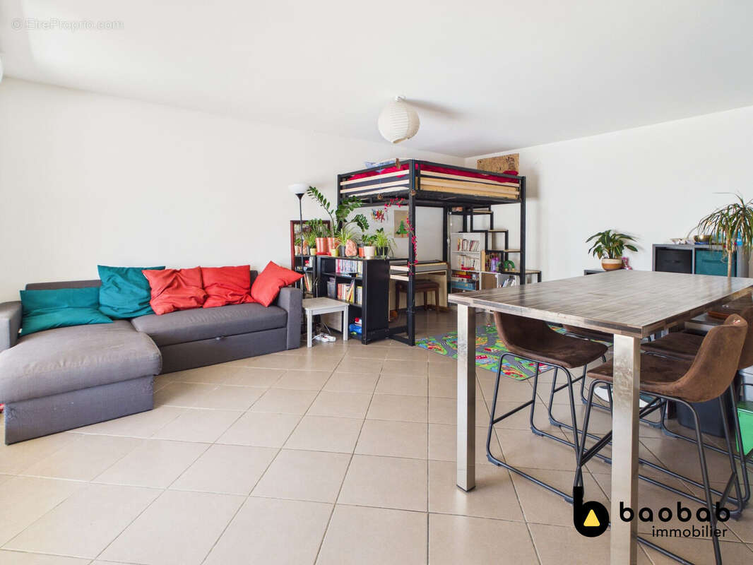 Appartement à LA RAVOIRE