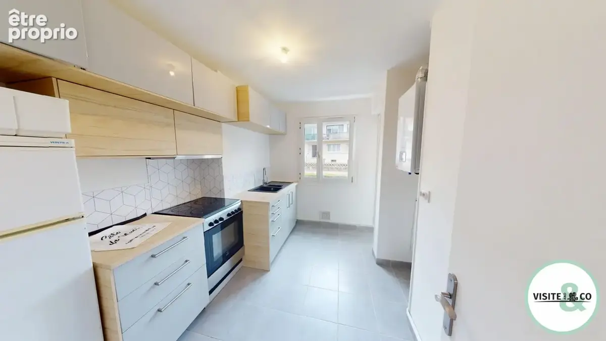 Appartement 82 m² à Caen  - photo 3