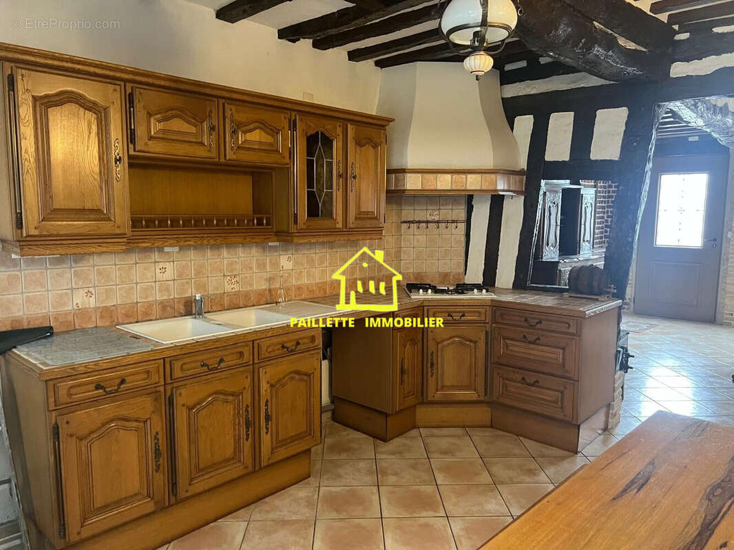 Maison à MONTIVILLIERS