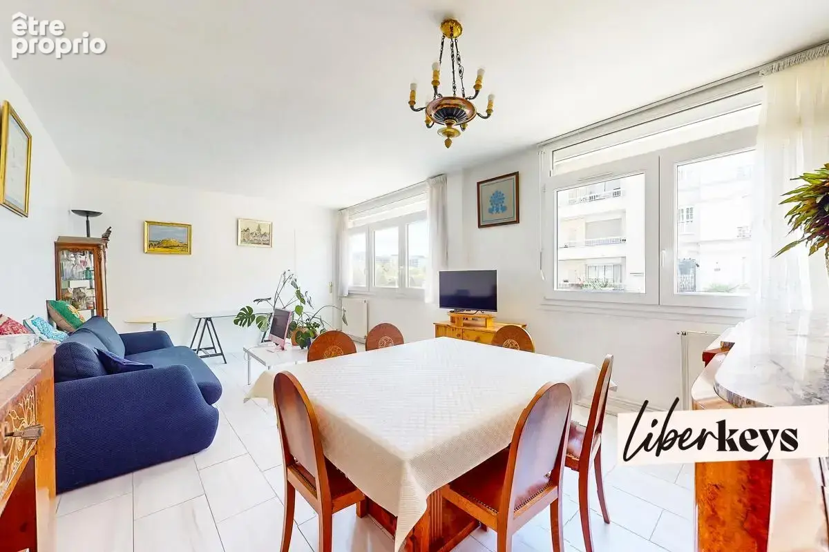 Courbevoie – Lumineux 4 pièces de 90 m² – 3 chambres et parking - photo 2