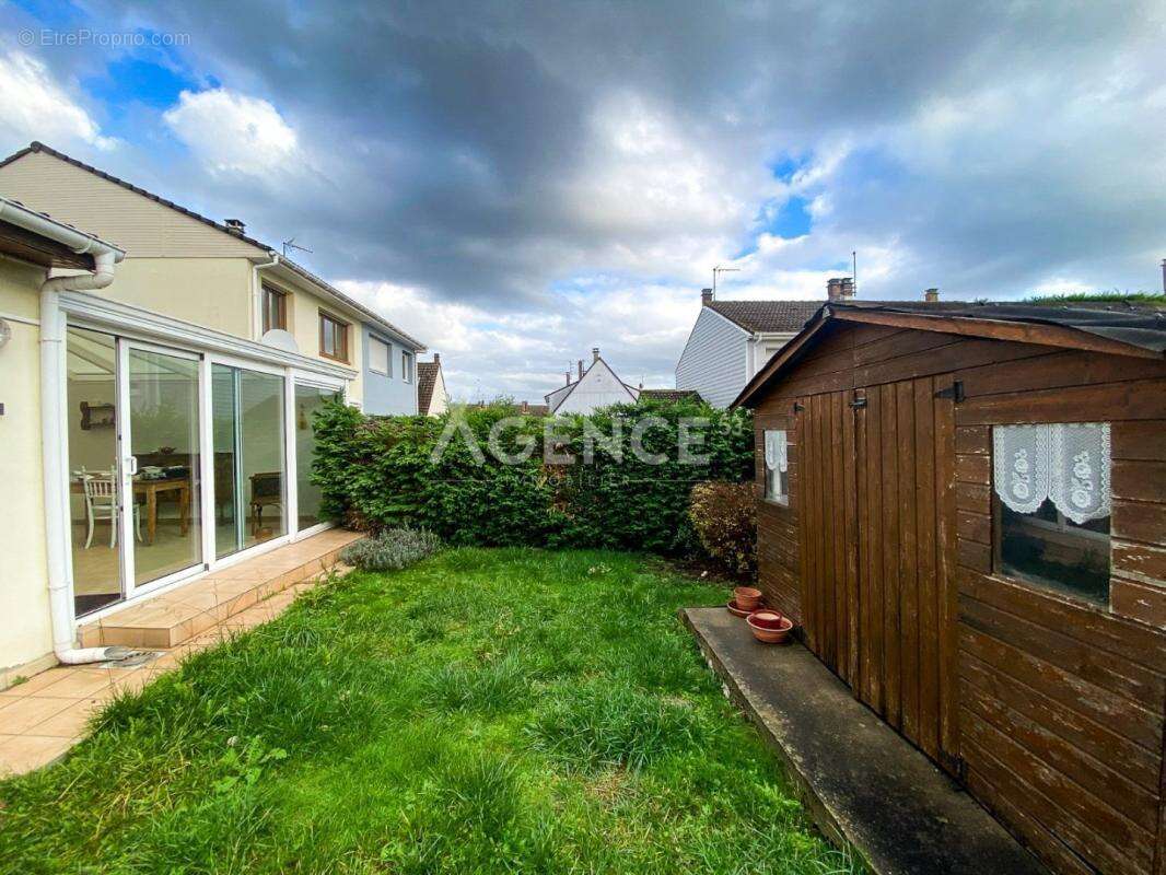 Maison à LONGUENESSE