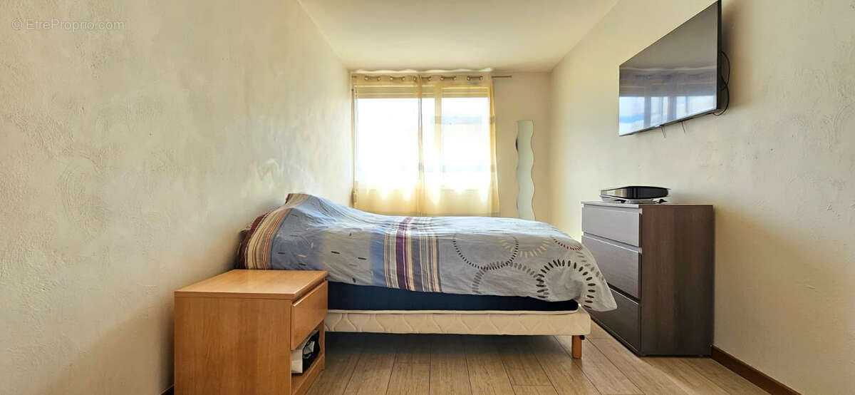 Appartement à BRON
