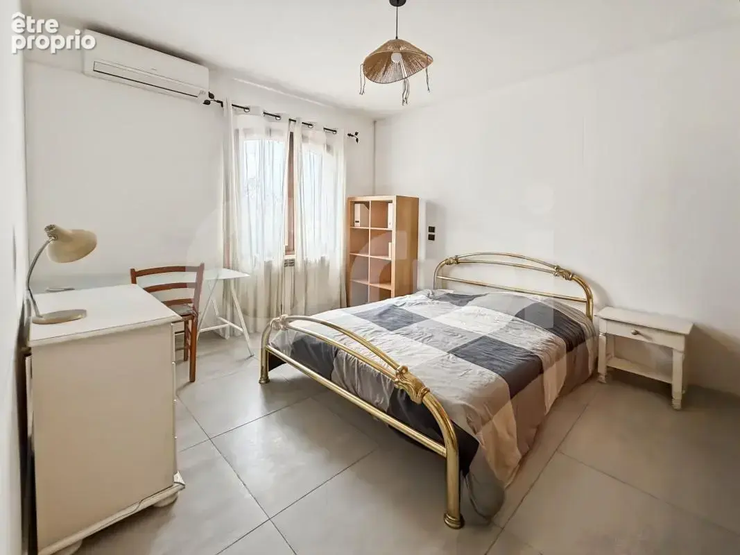 Maison familiale de 123 m² au calme au REVEST-LES-EAUX – DPE B, panneaux solaires et prestations de qualité - photo 6