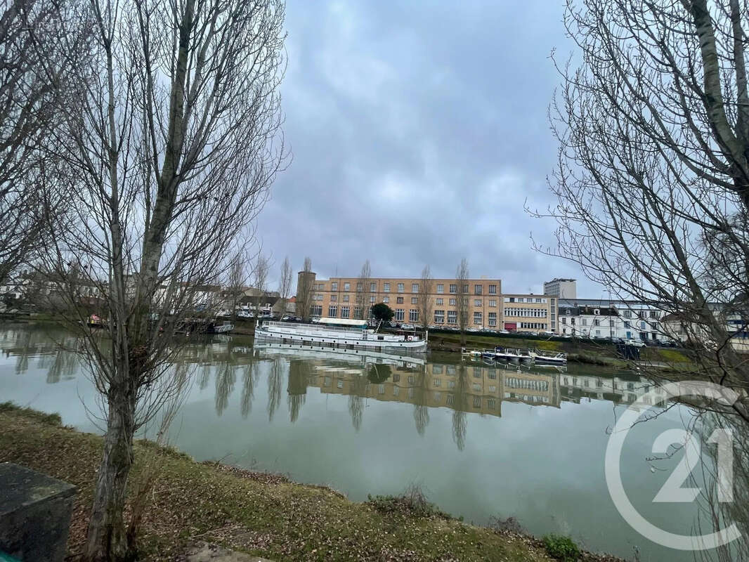 Appartement à MELUN