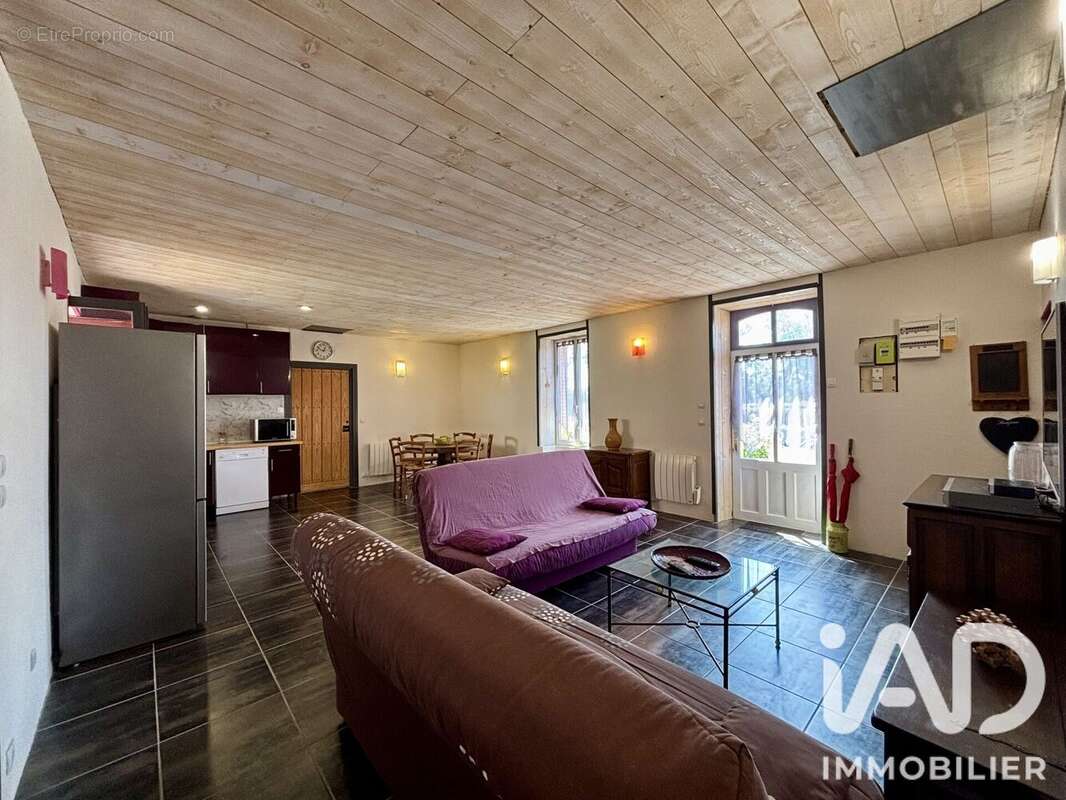 Maison 93 m² à Longeville-Sur-Mer  - photo 5