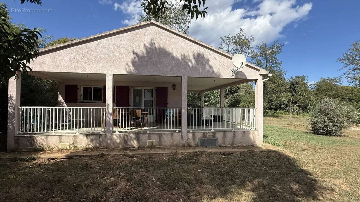 Maison à SANTA-LUCIA-DI-MORIANI