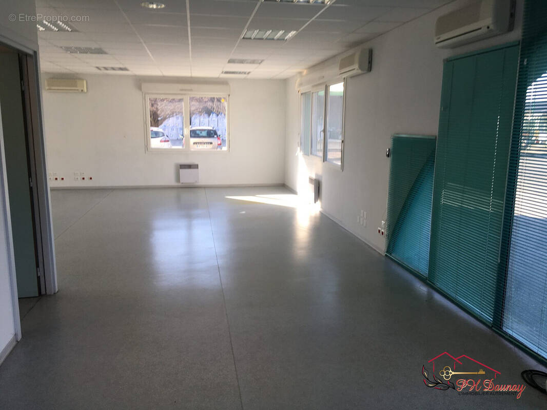 Commerce à SAINT-AFFRIQUE