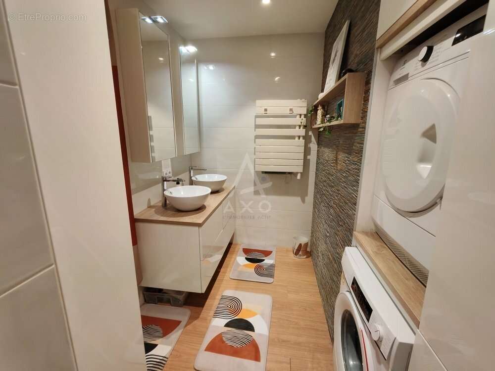 Appartement à LA HAIE-FOUASSIERE