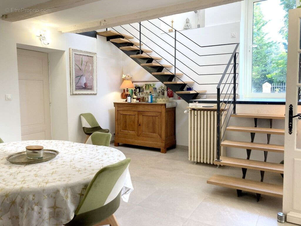 Maison à DURAVEL