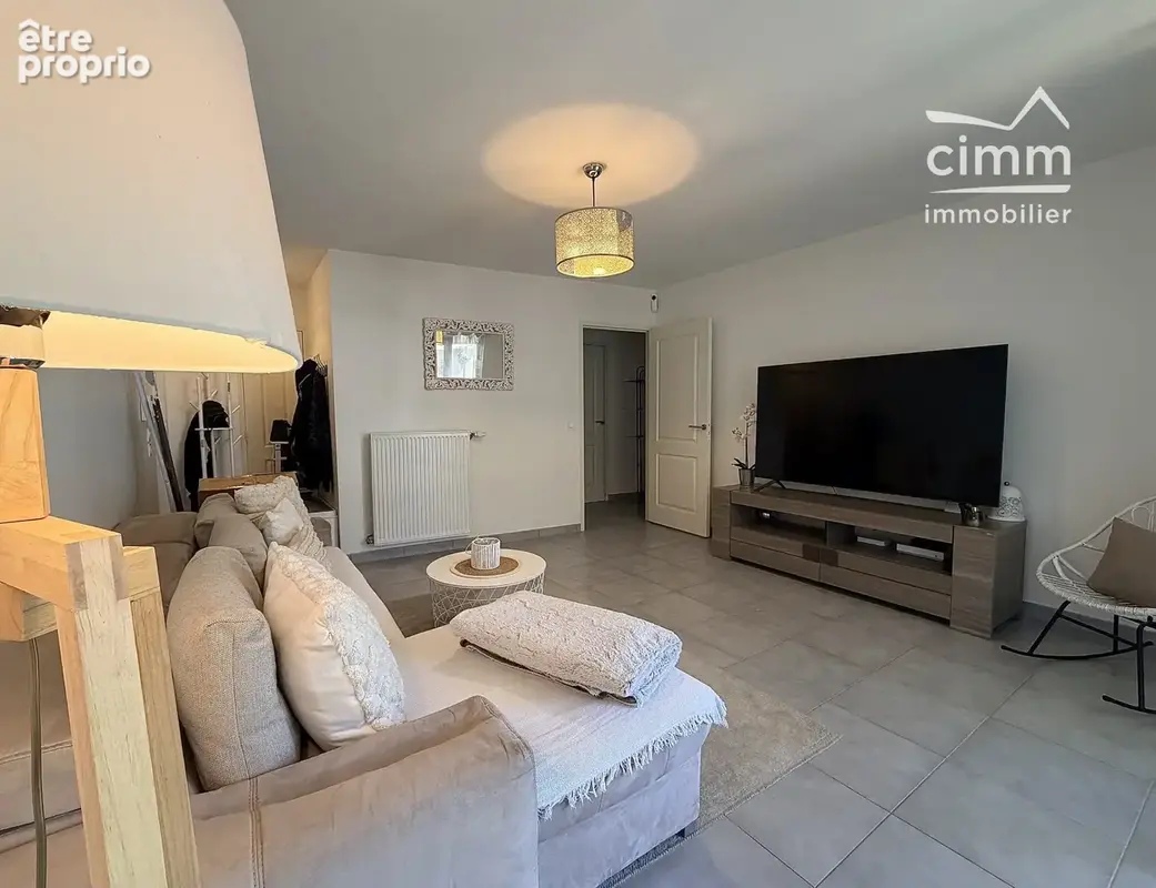 Appartement 4 pièces 82 m² à vendre à Grenoble (38100) - photo 2