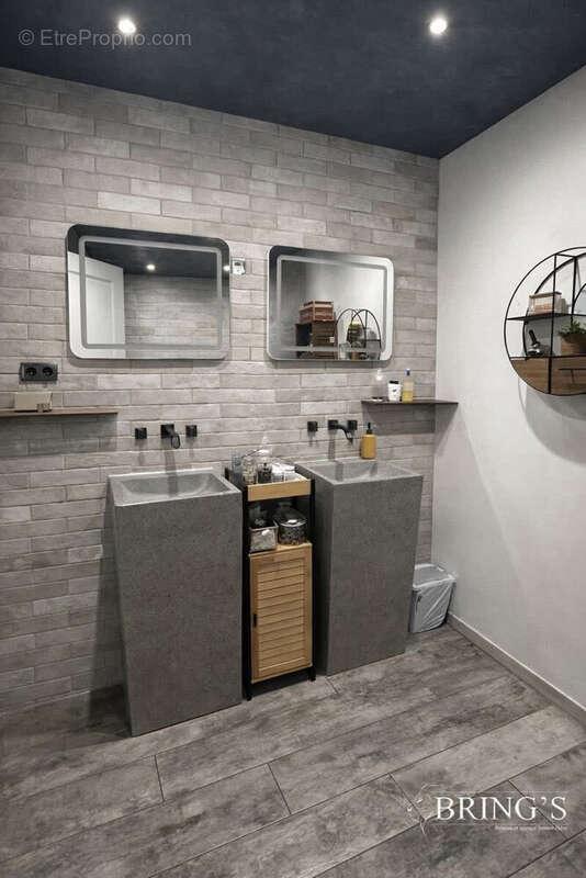 Appartement à RIVES