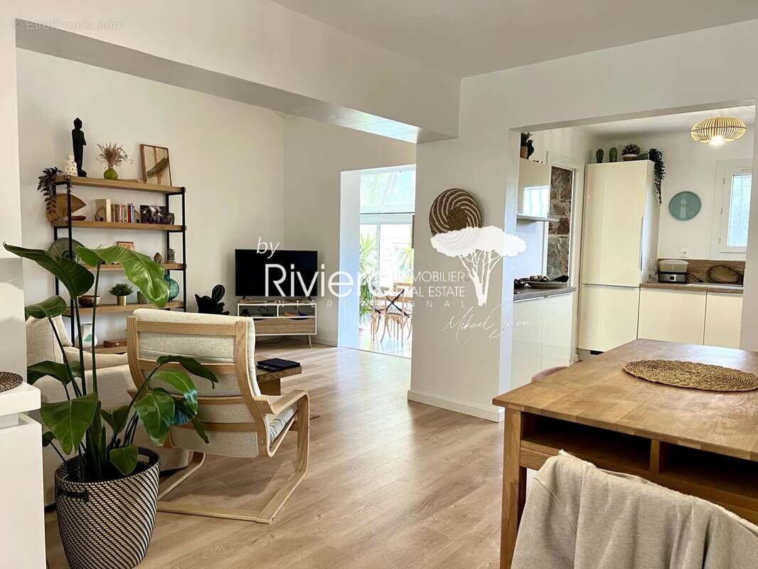 Maison à CAVALAIRE-SUR-MER