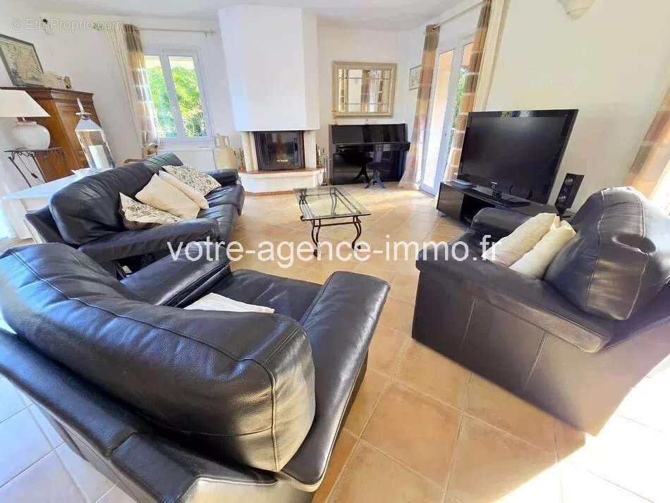 Maison à SAINT-RAPHAEL