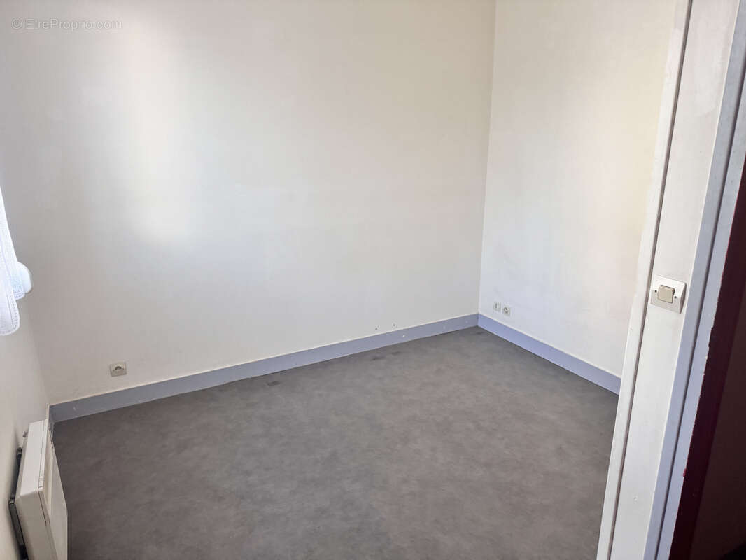Appartement à SARTROUVILLE