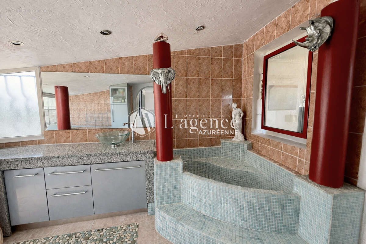 Appartement à CAGNES-SUR-MER