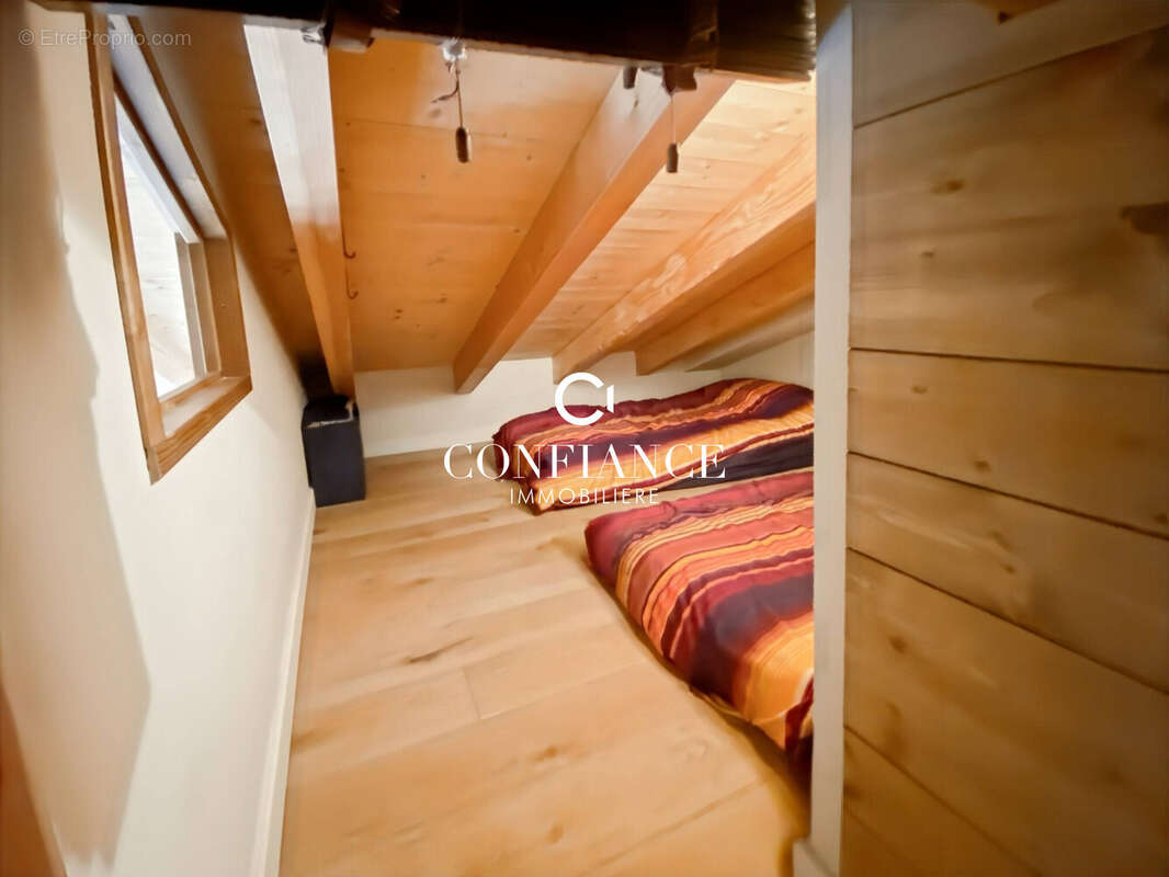 Appartement à SAINT-ETIENNE-DE-TINEE