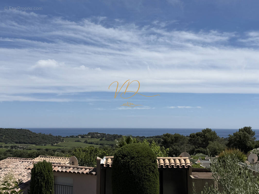 Photo Maison à La Croix-Valmer au prix de 395 000€