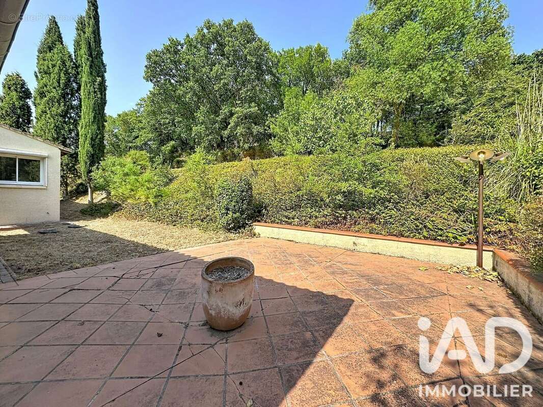 Maison 226 m² à Villepinte  - photo 9