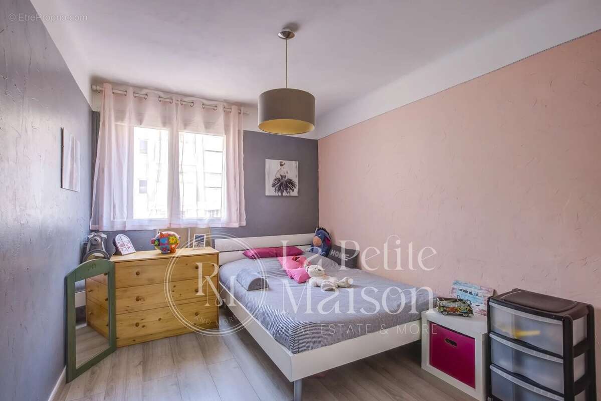 Appartement à CAGNES-SUR-MER