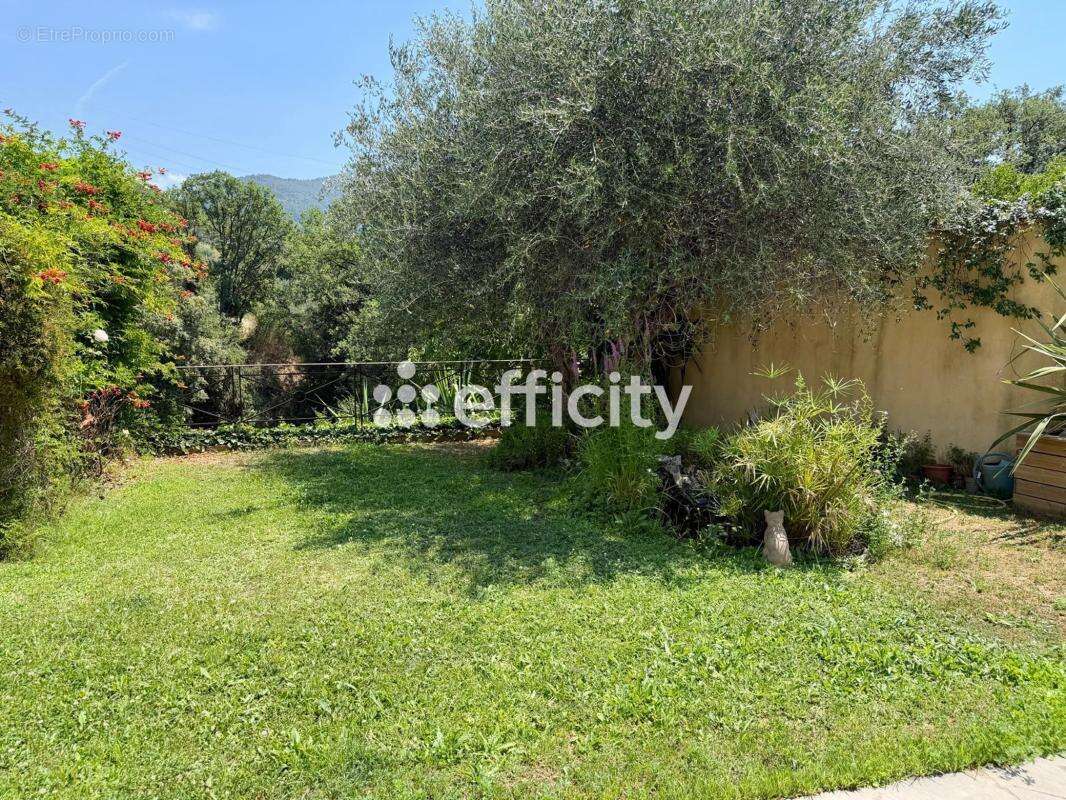 Maison 135 m² à Saint-Martin-Du-Var  - photo 11