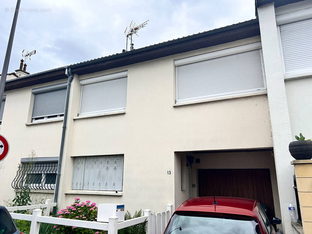 Maison à AULNAY-SOUS-BOIS