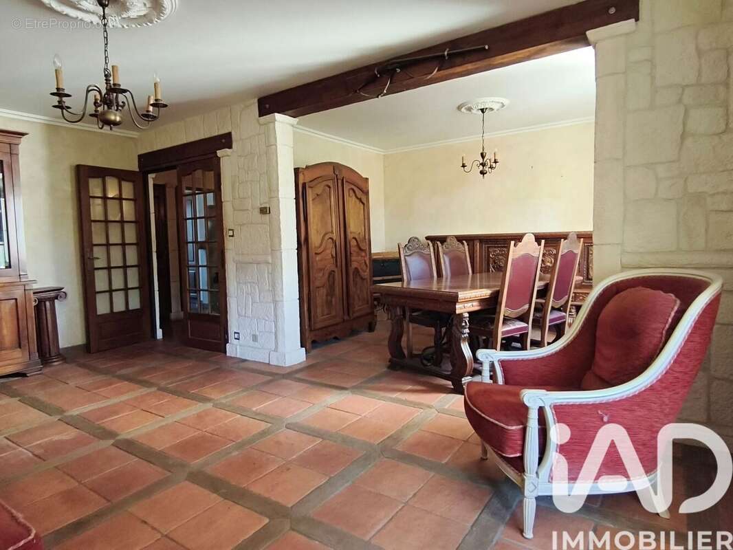 Photo 6 - Appartement à SAINT-PRIEST-EN-JAREZ