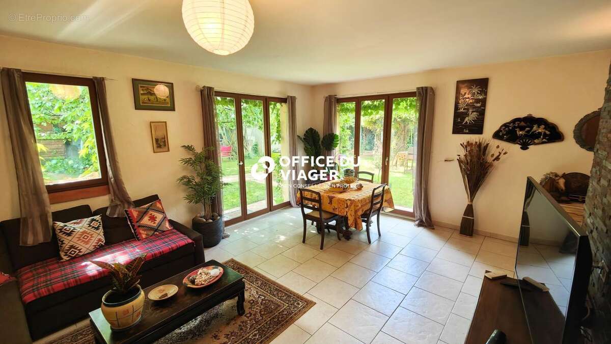 Maison - 2 pièces - 69,06 m² - photo 2