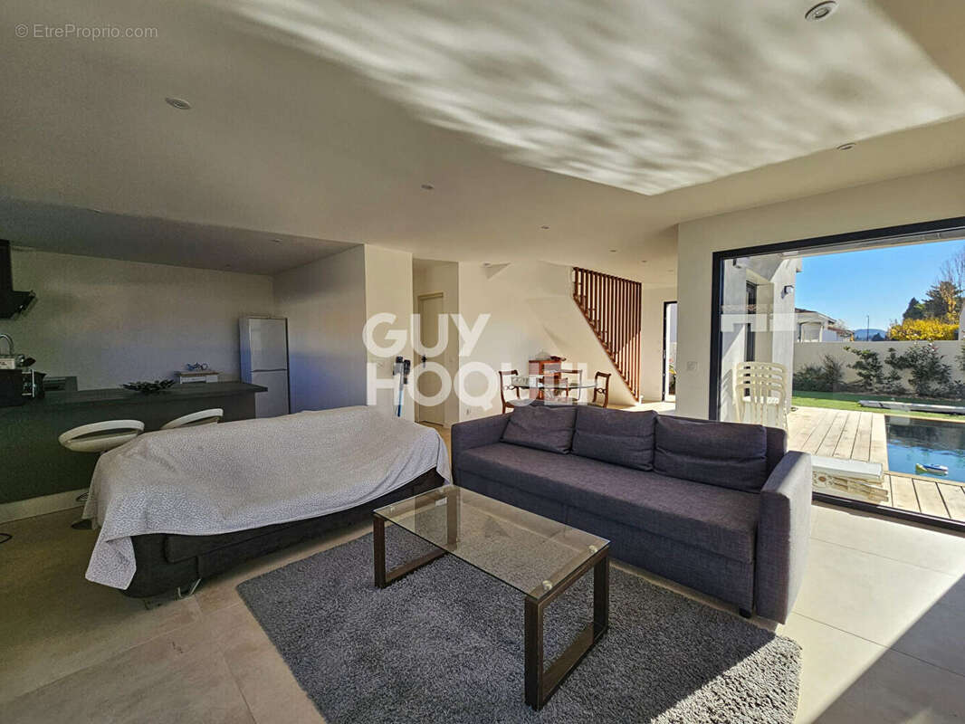 À vendre - Maison contemporaine de 2025 à Olonzac - photo 5