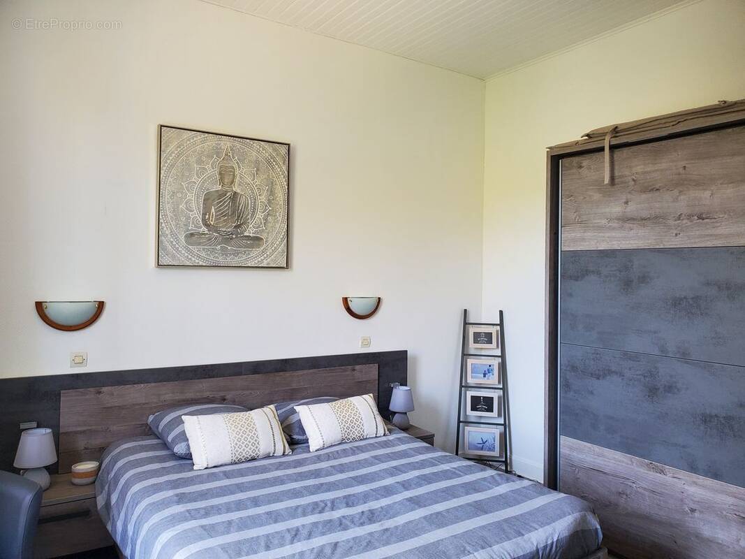 Maison à RUELLE-SUR-TOUVRE