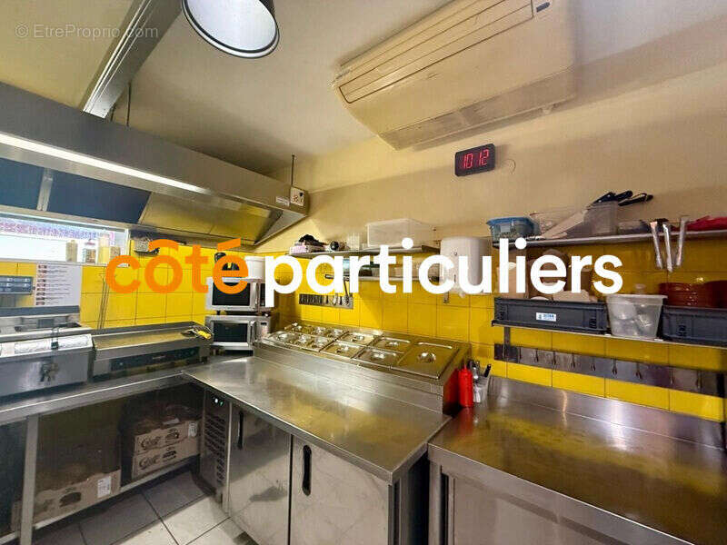 Commerce à CAUNES-MINERVOIS