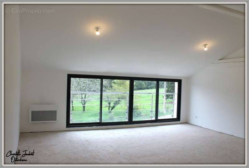 Maison à BARBEZIEUX-SAINT-HILAIRE