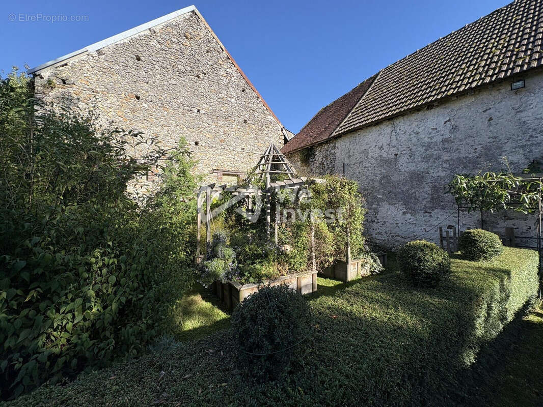 Maison à TREFOLS