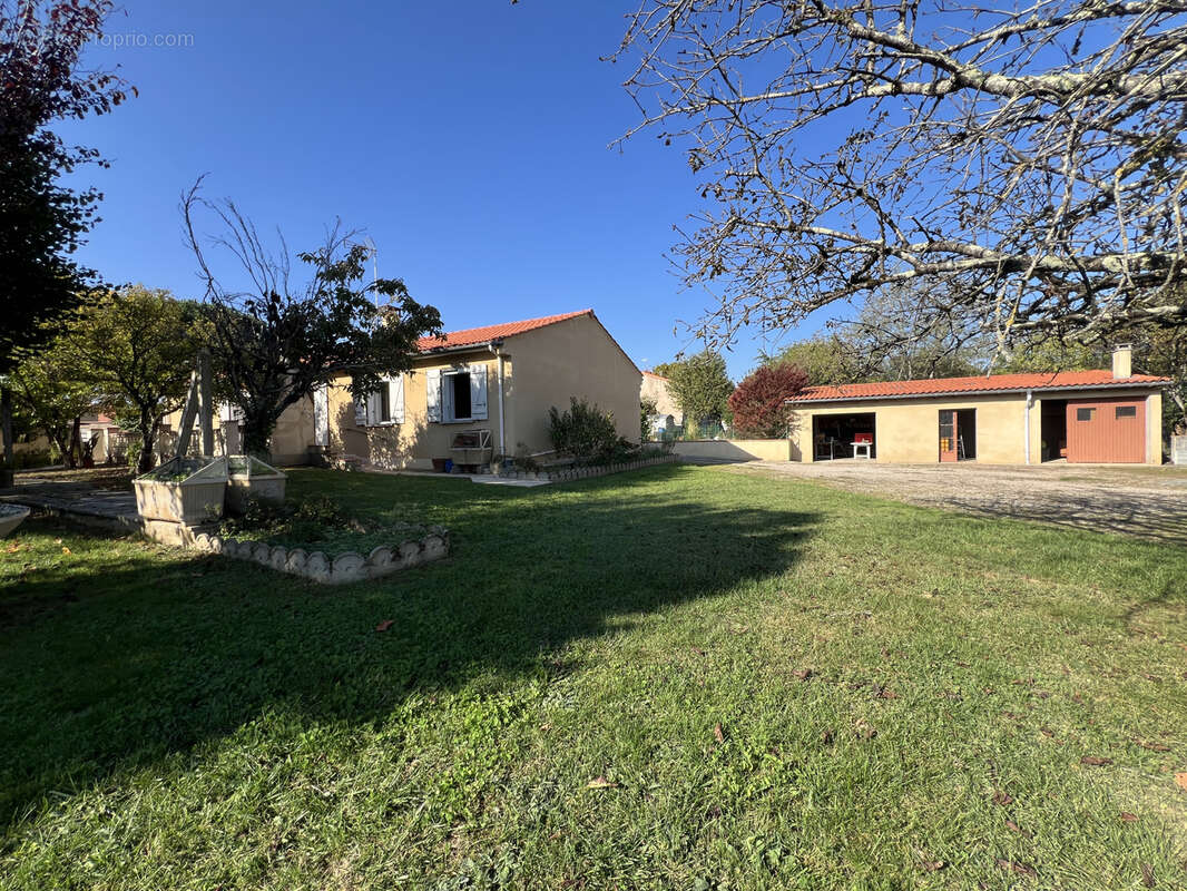 Maison à SAINT-PAUL-CAP-DE-JOUX