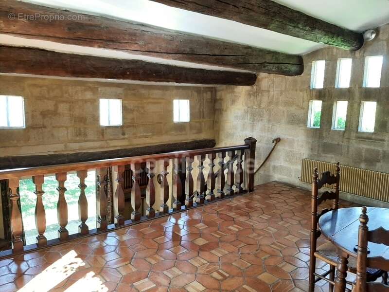Maison à EGUILLES