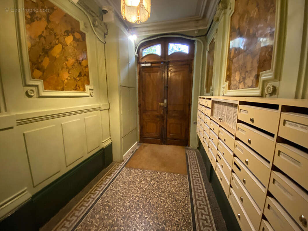 Appartement à PARIS-11E