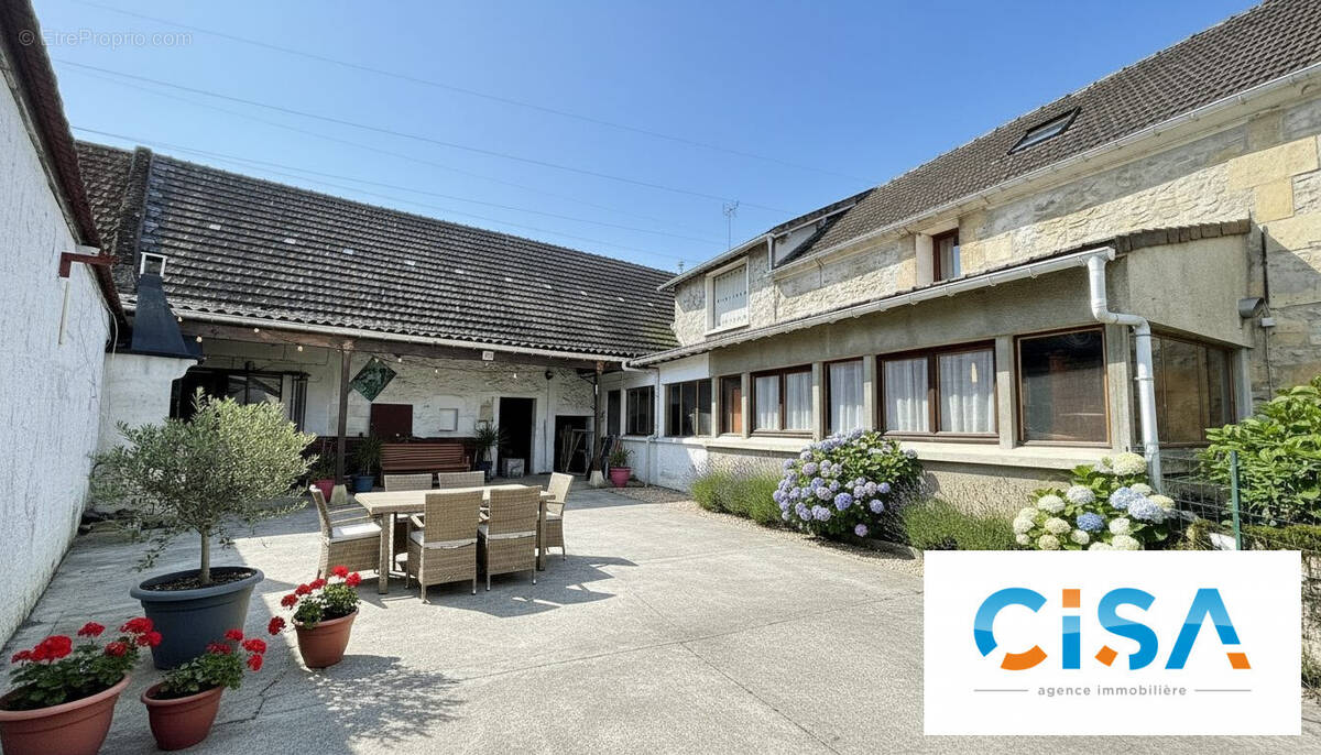 Maison à MONCEAUX