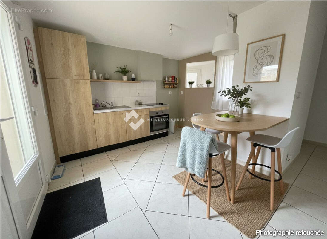 Maison 100 m² à Yffiniac  - photo 5
