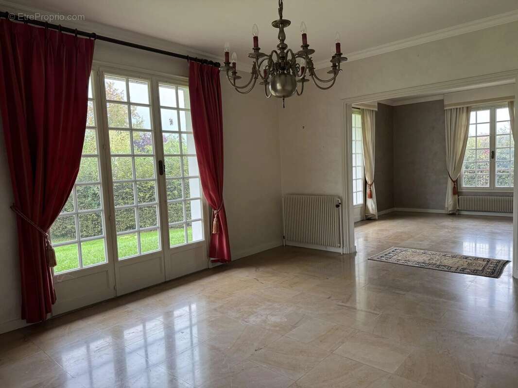 Maison à SAINT-GERMAIN-DU-BOIS