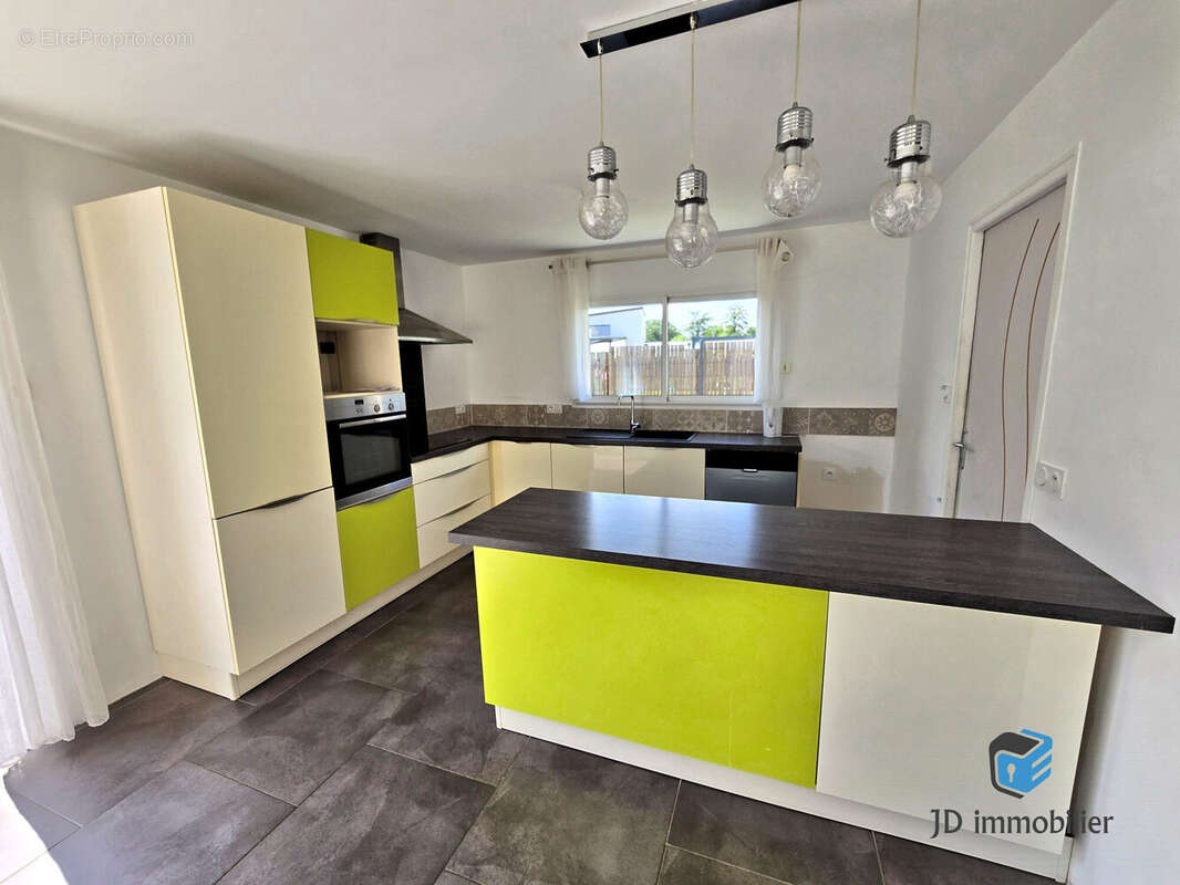 Maison à L&#039;HERBERGEMENT