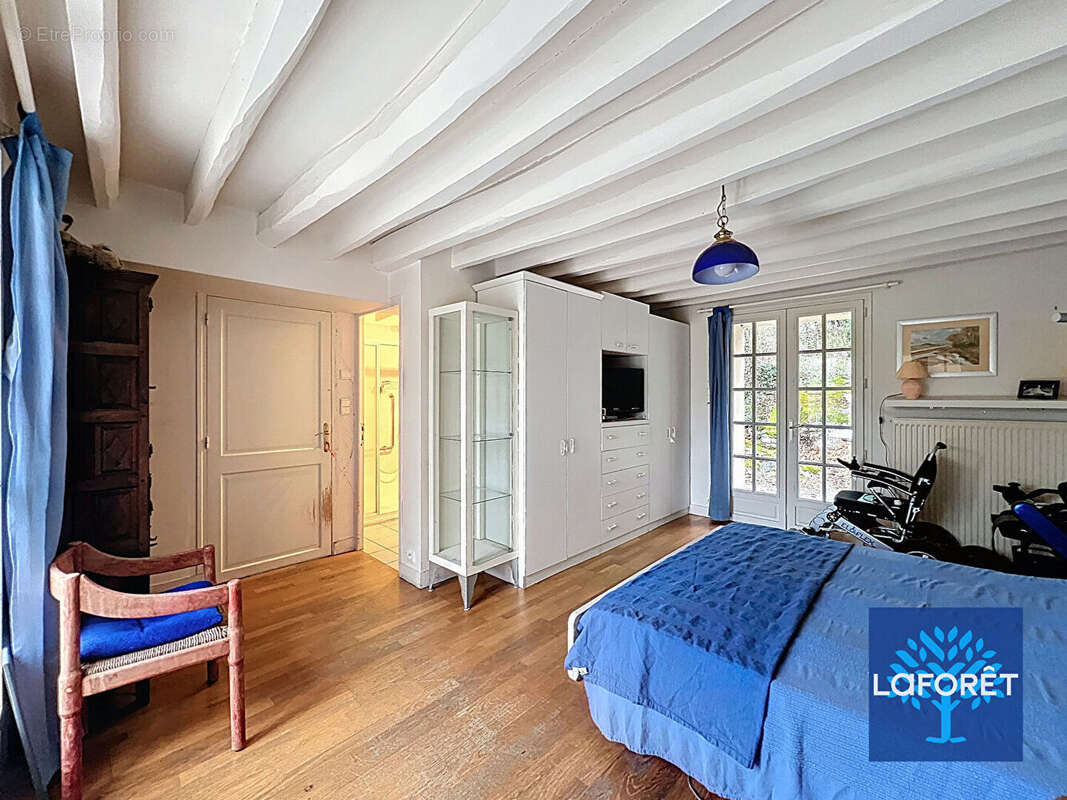 Maison Guigneville Sur Essonne 7 pièces- 4 chambres - 12436² de terrain - photo 9