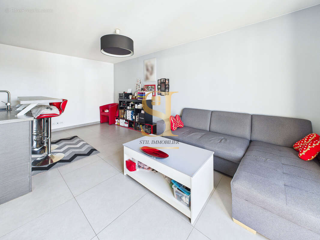 Appartement à VIGNEUX-SUR-SEINE