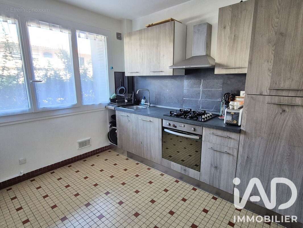 Appartement 104 m² à Castres  - photo 4