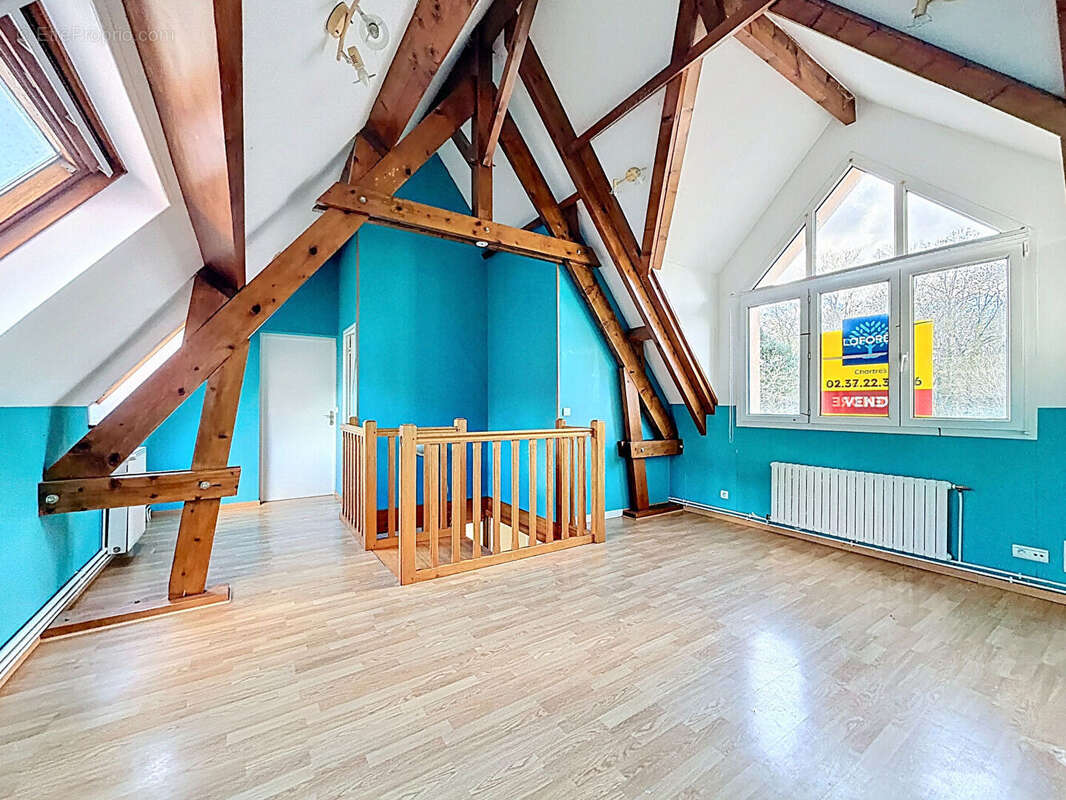 Maison à NOGENT-LE-PHAYE