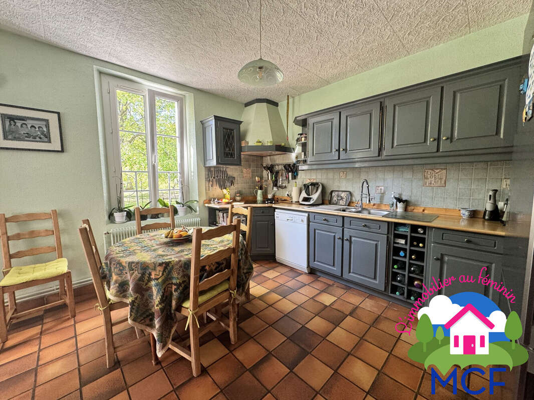 Maison 163 m² à Bueil  - photo 7