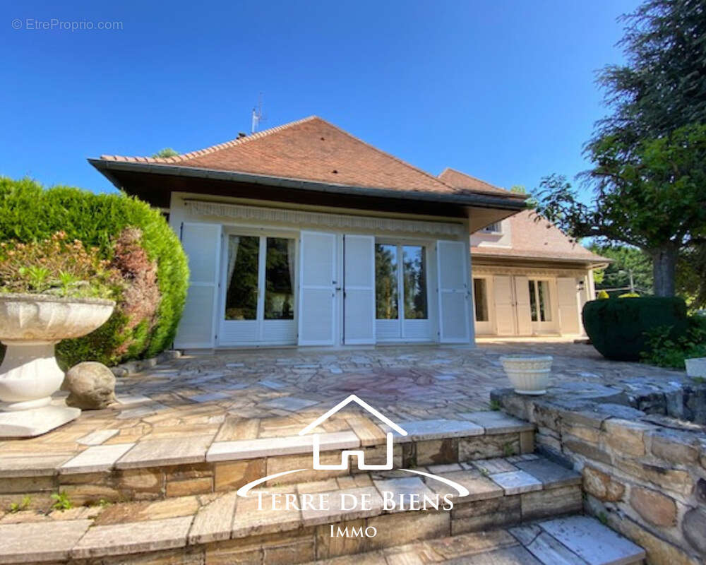 Maison à FONTENOY