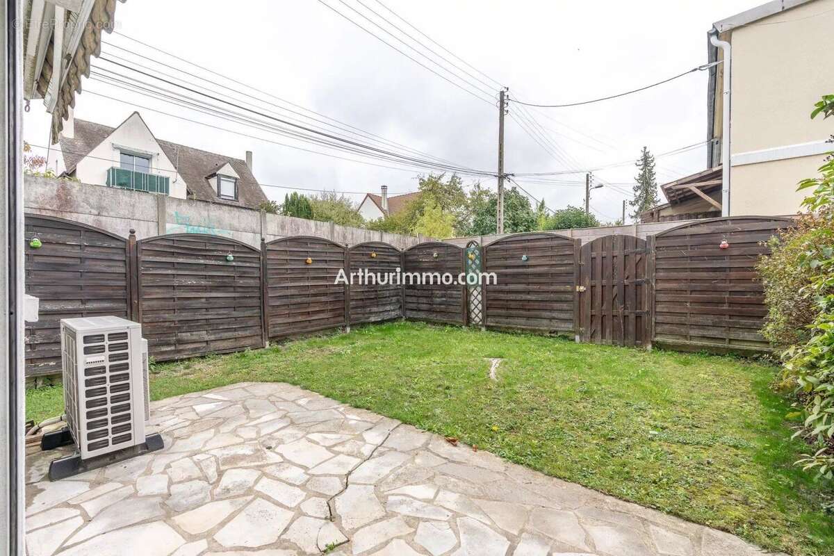 Maison à SUCY-EN-BRIE